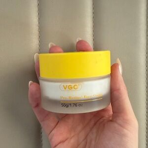 VGO Pro Retinol Face Cream open no box